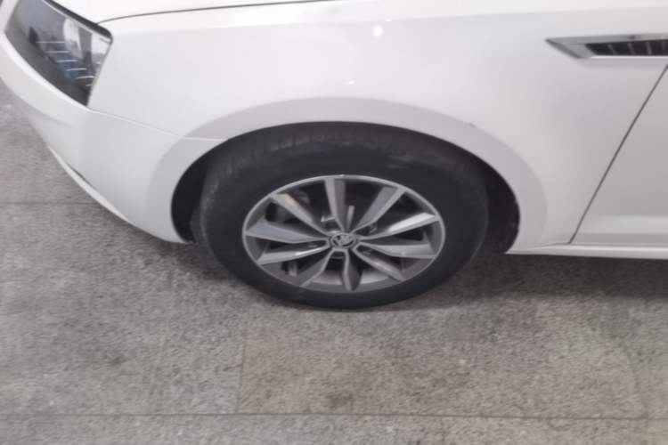 Used Skoda Octavia 2020 TSI230 DSG SmartDrive Comfort Edition Exterior 4