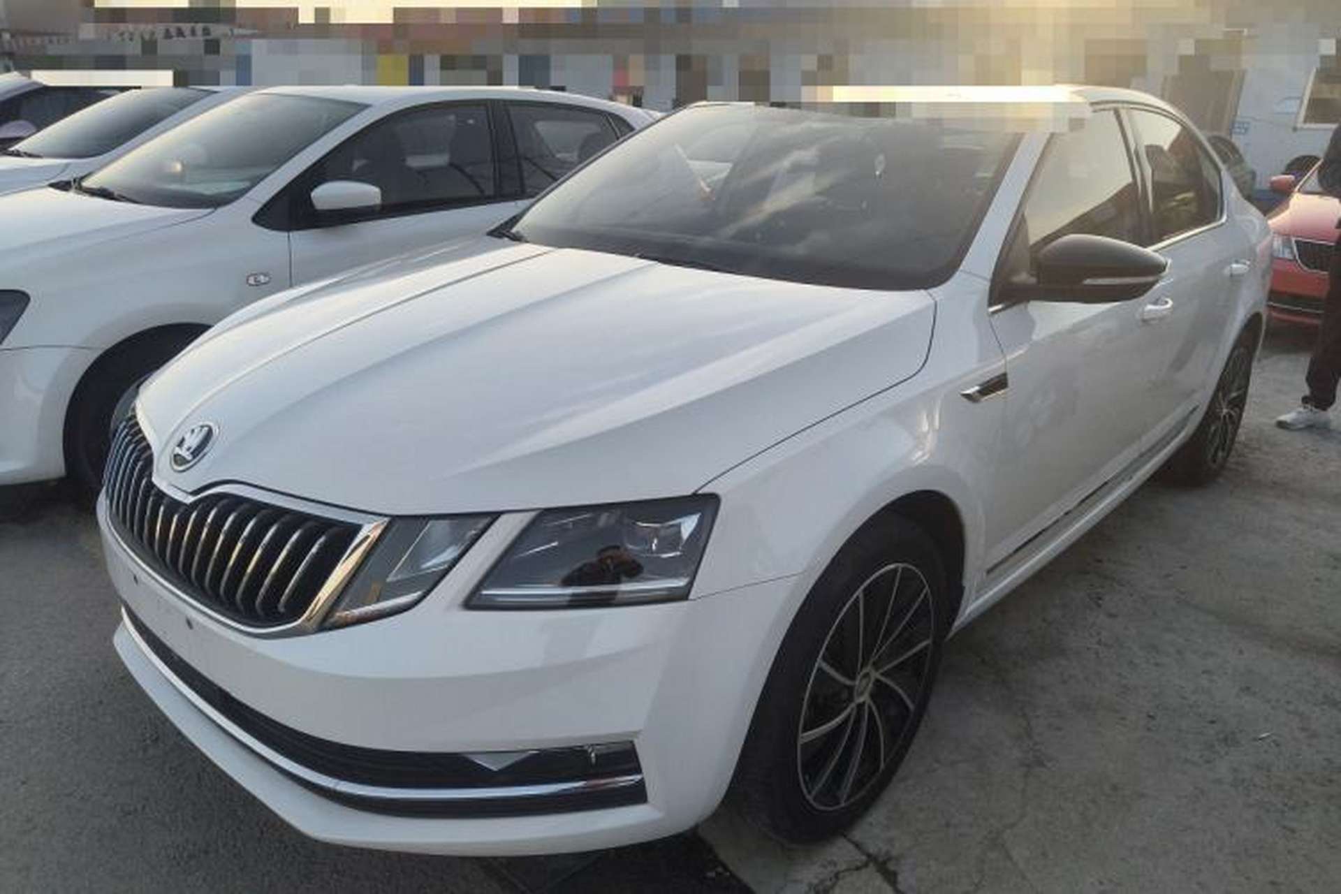 Used Skoda Octavia 2020 TSI280 DSG SmartDrive Luxury Edition Front Left 45 Deg