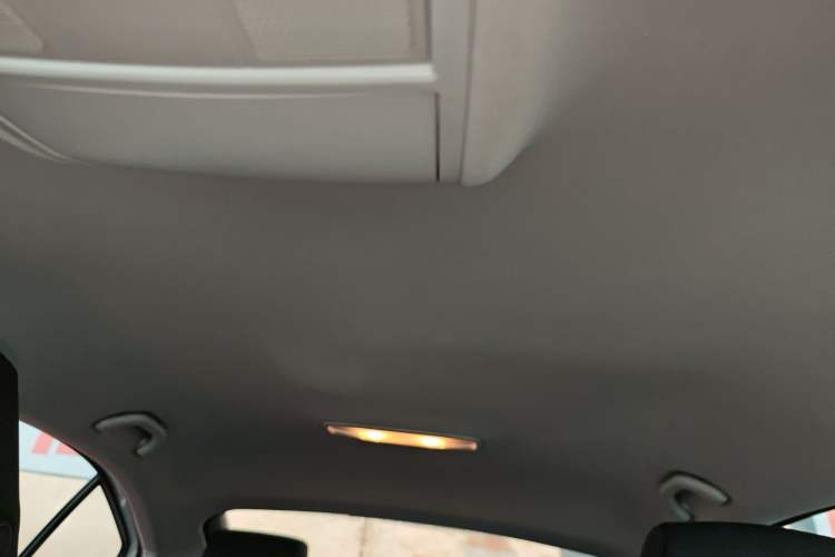 Used Skoda Octavia 2020 1.5L Automatic SmartDrive Comfort Edition Headliner