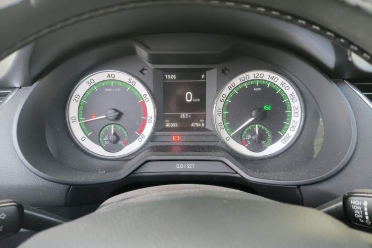 Used Skoda Octavia 2020 1.5L Automatic SmartDrive Luxury Edition Instrument Cluster