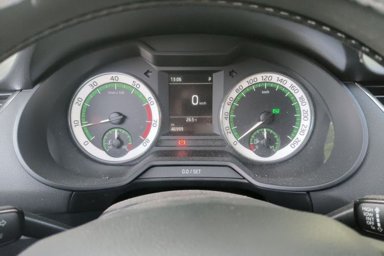 Used Skoda Octavia 2020 1.5L Automatic SmartDrive Luxury Edition Instrument Cluster