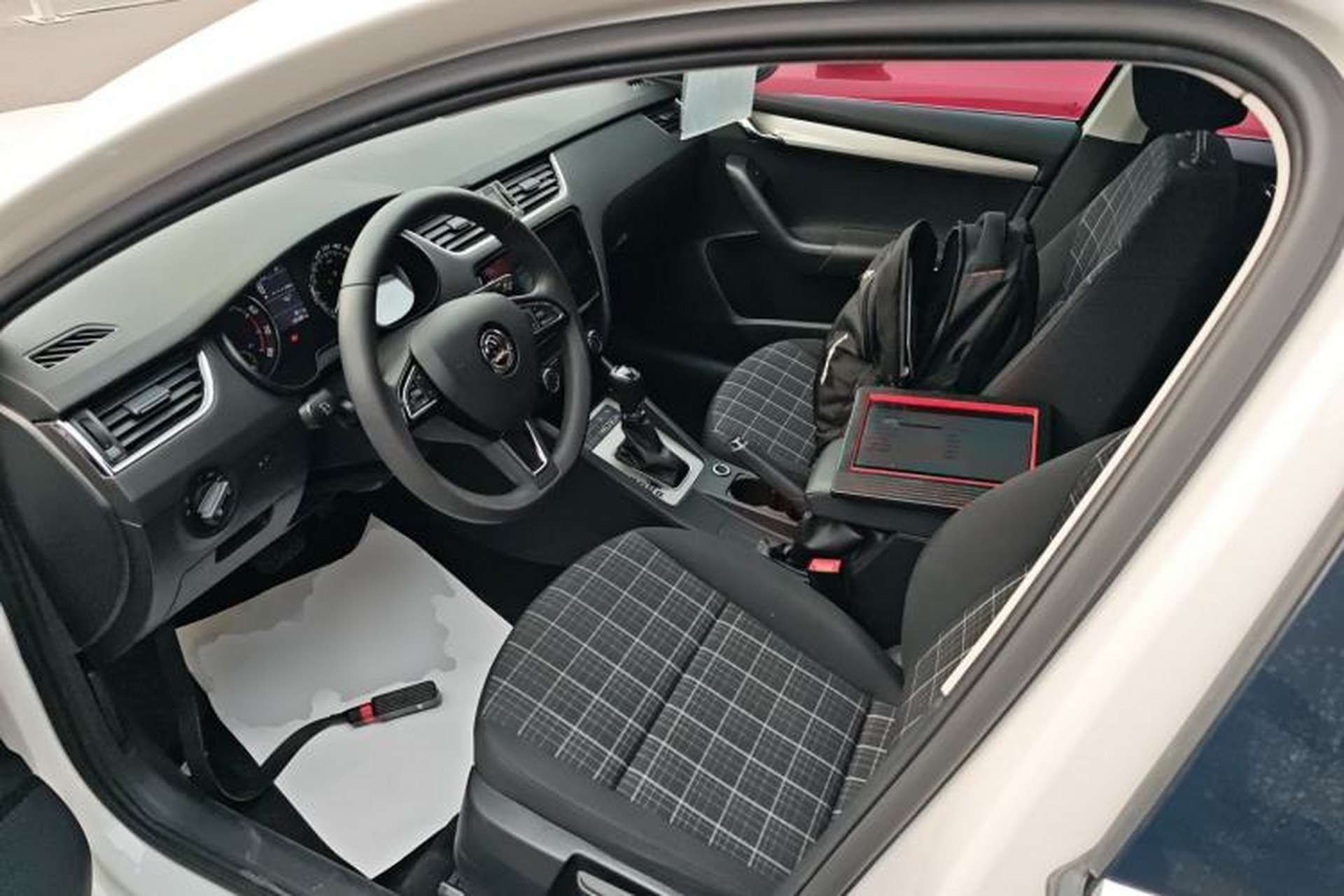 Used Skoda Octavia 2020 1.5L Automatic SmartDrive Comfort Edition Left Front Seat