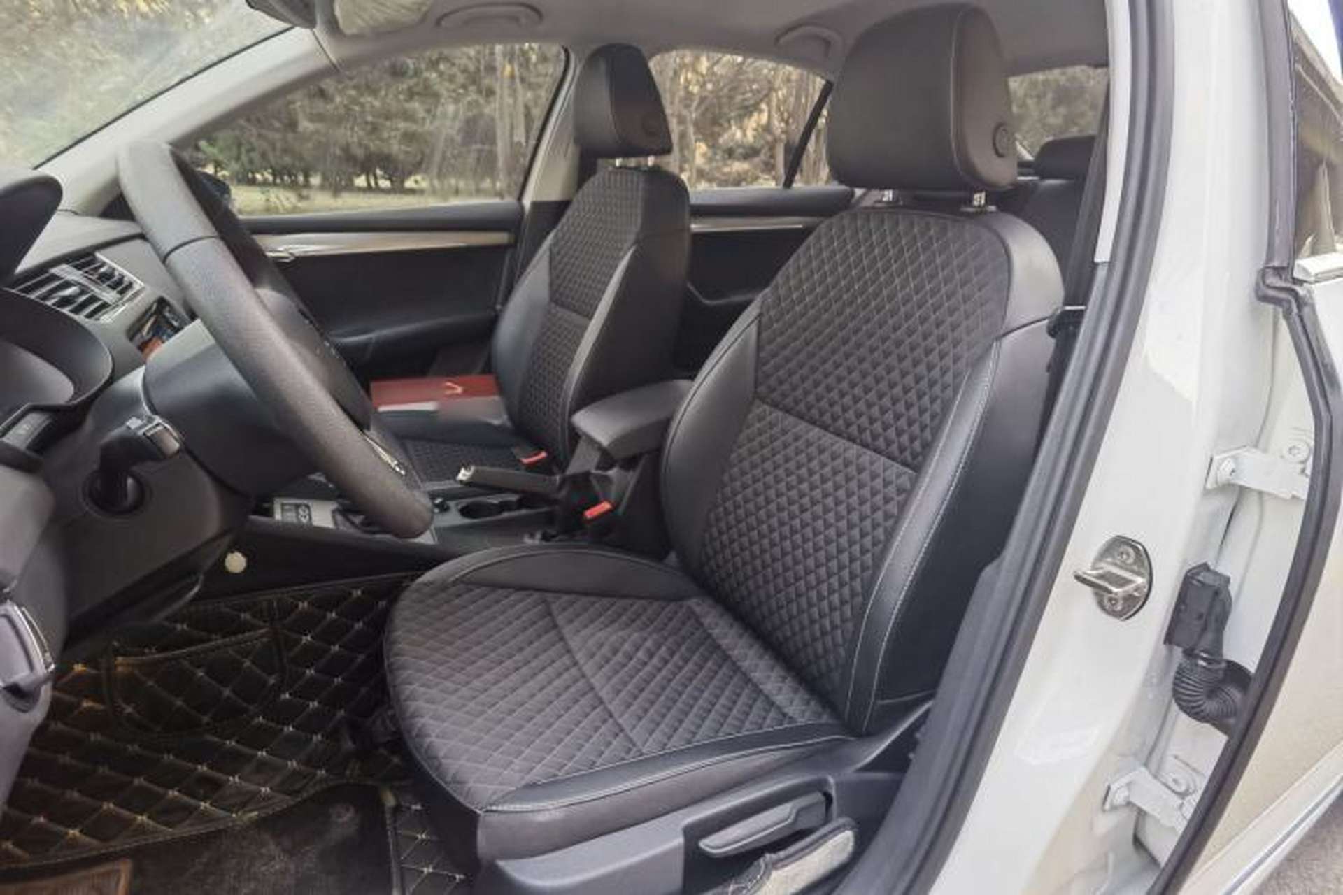 Used Skoda Octavia 2020 TSI280 DSG SmartDrive Luxury Edition Left Front Seat