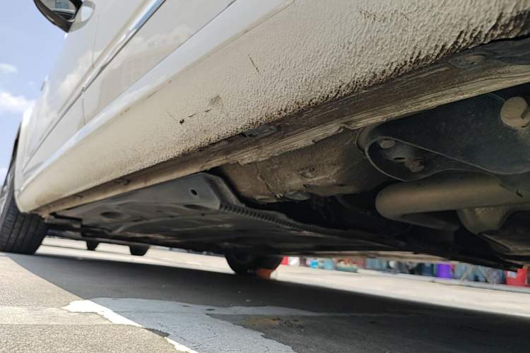 Used Skoda Octavia 2020 TSI230 DSG SmartDrive Luxury Edition Left Side Sill