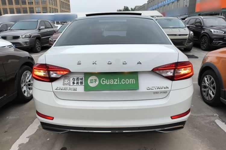Used Skoda Octavia 2020 TSI230 DSG SmartDrive Luxury Edition Rear