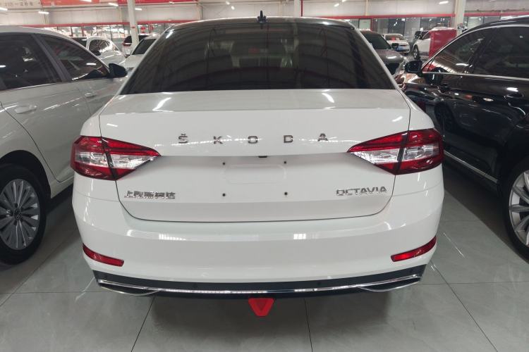 Used Skoda Octavia 2020 TSI280 DSG SmartDrive Luxury Edition Rear