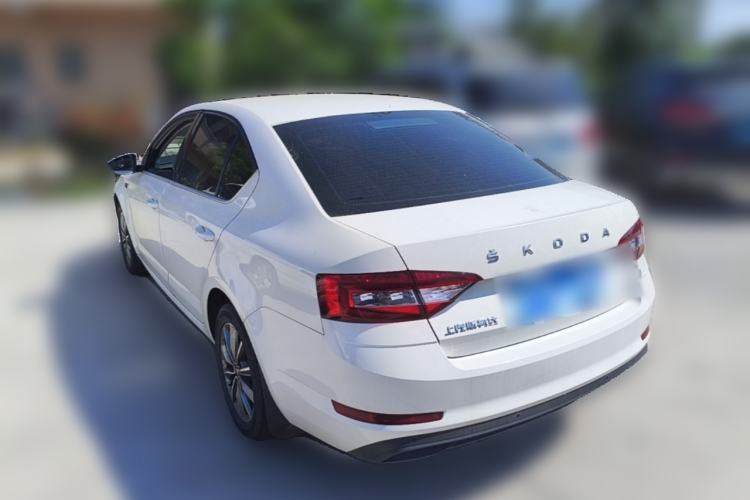 Used Skoda Octavia 2020 1.5L Manual SmartDrive Comfort Edition Rear Left 45 Deg