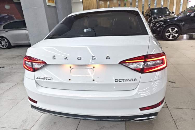 Used Skoda Octavia 2020 1.5L Automatic SmartDrive Luxury Edition Rear