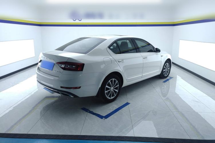 Used Skoda Octavia 2020 TSI230 DSG SmartDrive Luxury Edition Rear Right 45 Deg