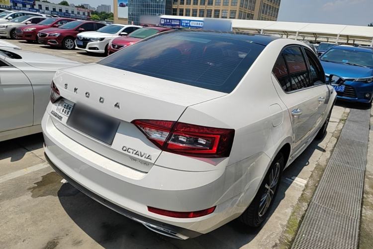 Used Skoda Octavia 2020 TSI230 DSG SmartDrive Luxury Edition Rear Right 45 Deg