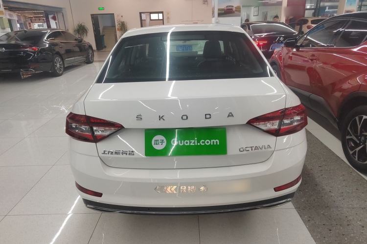 Used Skoda Octavia 2020 TSI230 DSG SmartDrive Luxury Edition Rear