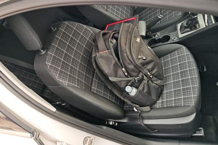 Used Skoda Octavia 2020 1.5L Automatic SmartDrive Comfort Edition Right Front Seat