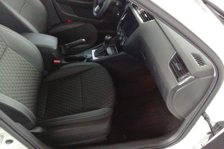 Used Skoda Octavia 2020 1.5L Automatic SmartDrive Luxury Edition Right Front Seat