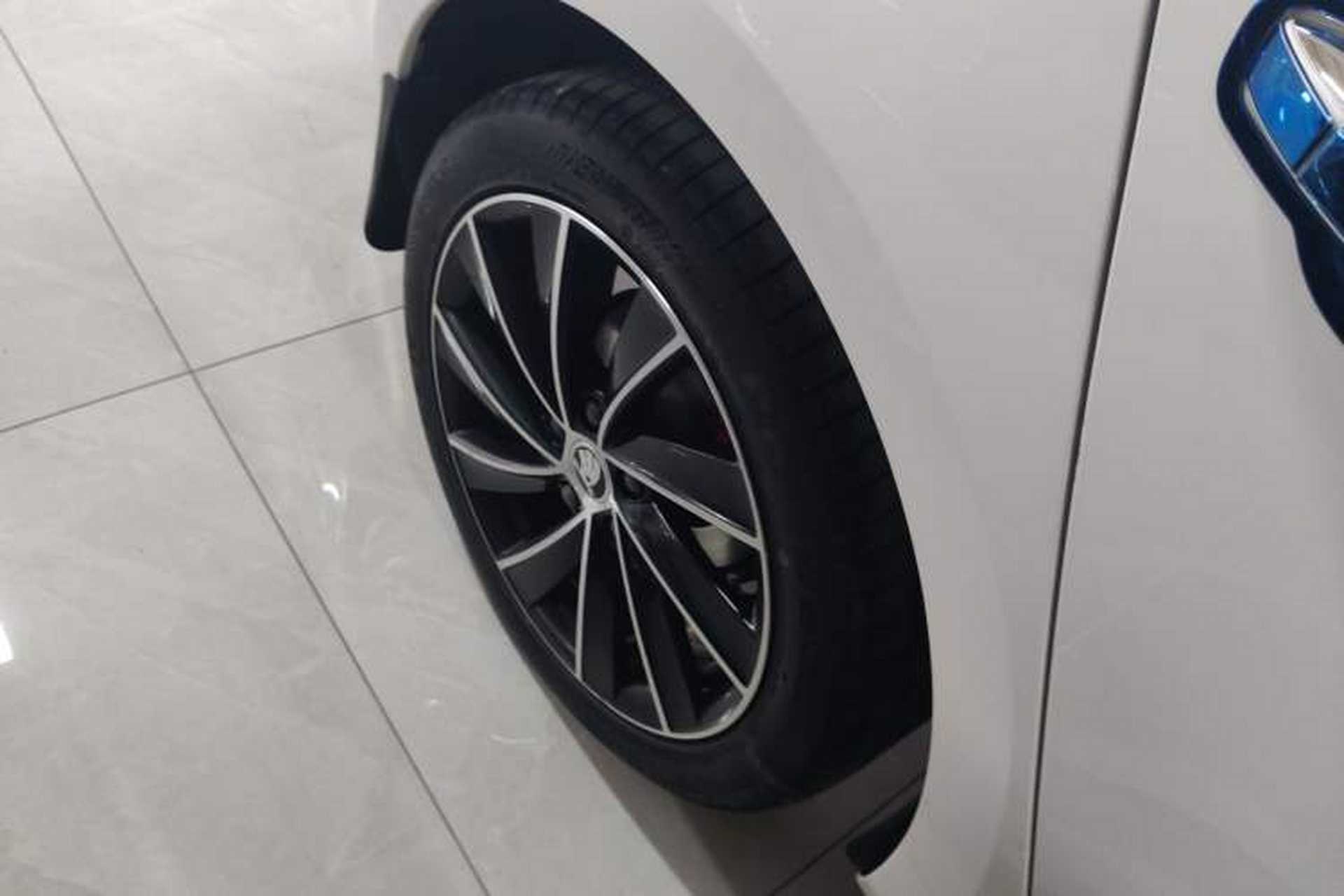 Used Skoda Octavia 2020 TSI280 DSG SmartDrive Luxury Edition Right Rear Wheel Hub