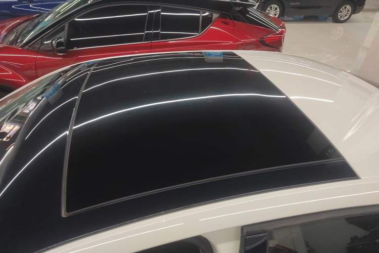 Used Skoda Octavia 2020 TSI230 DSG SmartDrive Luxury Edition Roof