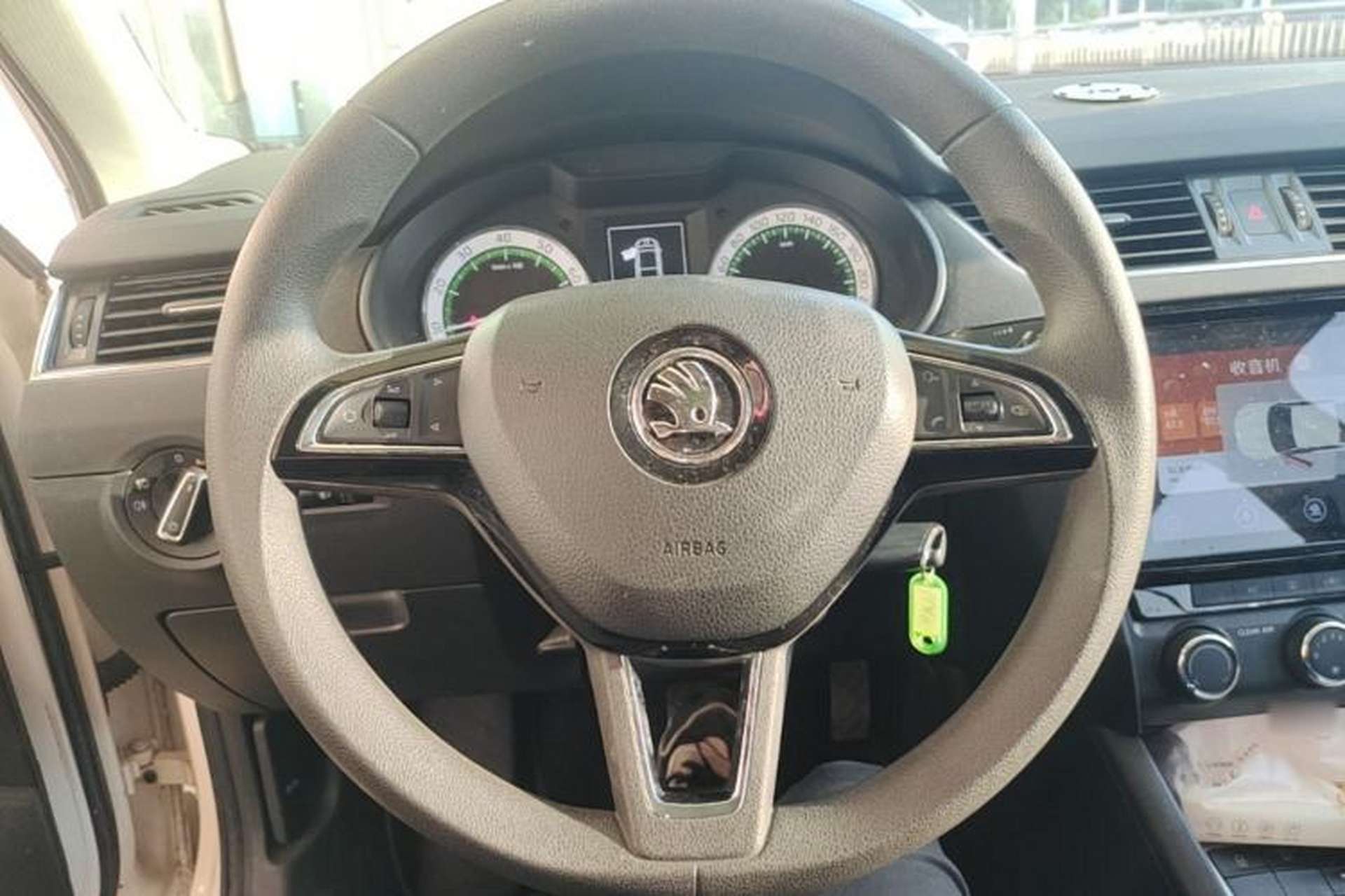 Used Skoda Octavia 2020 1.5L Automatic SmartDrive Luxury Edition Steering Wheel