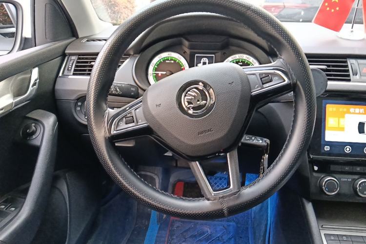 Used Skoda Octavia 2020 TSI230 DSG SmartDrive Luxury Edition Steering Wheel