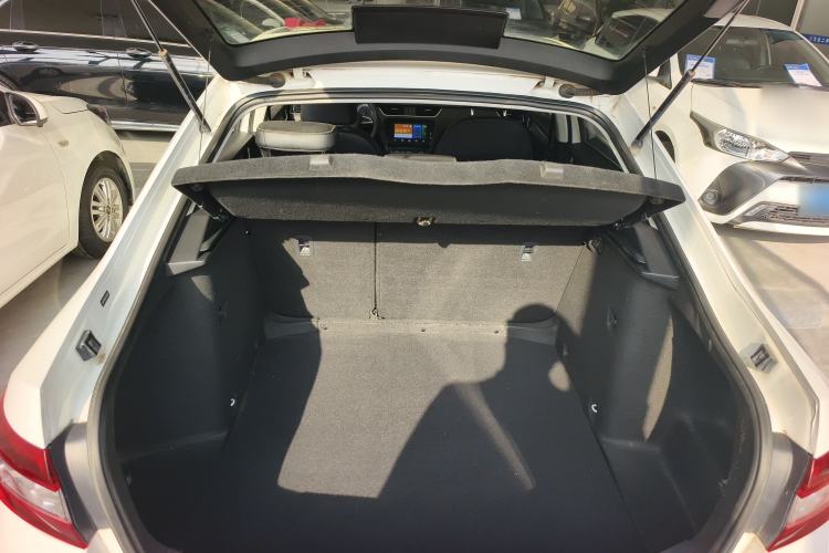 Used Skoda Octavia 2020 1.5L Automatic SmartDrive Luxury Edition Trunk