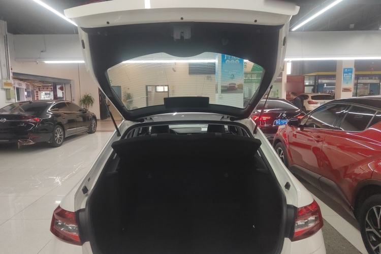 Used Skoda Octavia 2020 TSI230 DSG SmartDrive Luxury Edition Trunk