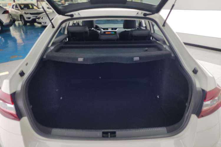 Used Skoda Octavia 2020 TSI230 DSG SmartDrive Luxury Edition Trunk
