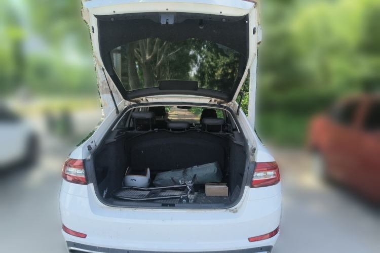 Used Skoda Octavia 2020 1.5L Automatic SmartDrive Luxury Edition Trunk
