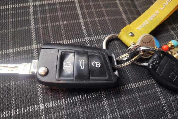 Used Skoda Octavia 2020 1.5L Automatic SmartDrive Comfort Edition Vehicle Key