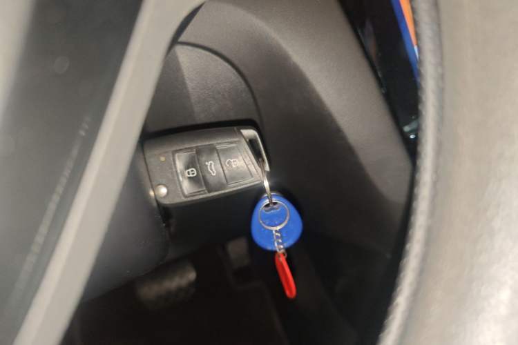 Used Skoda Octavia 2020 1.5L Automatic SmartDrive Comfort Edition Vehicle Key
