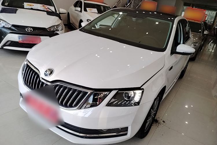 Used Skoda Octavia 2020 1.5L Automatic SmartDrive Luxury Edition Guazi used car, China used car export, Used car for sale, Used  cars, Cheapest cars for sale