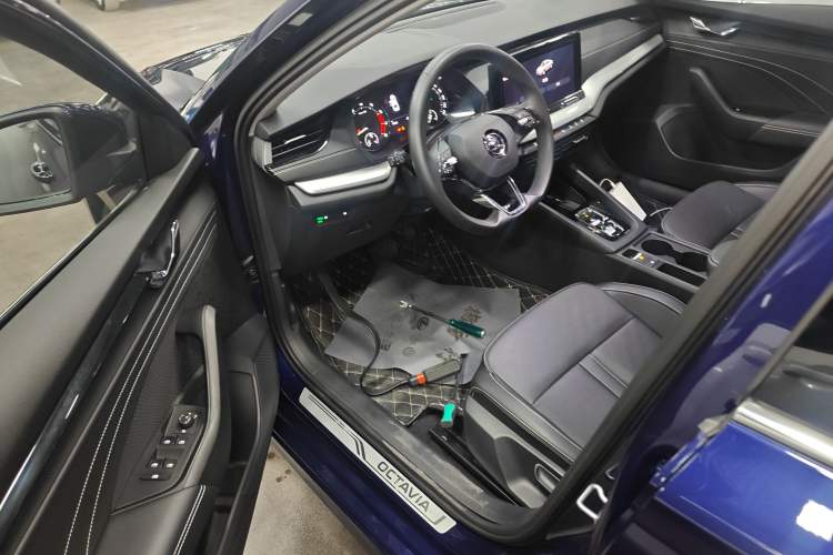 Used Skoda Octavia 2021 PRO TSI280 DSG Luxury Edition Driver Seat