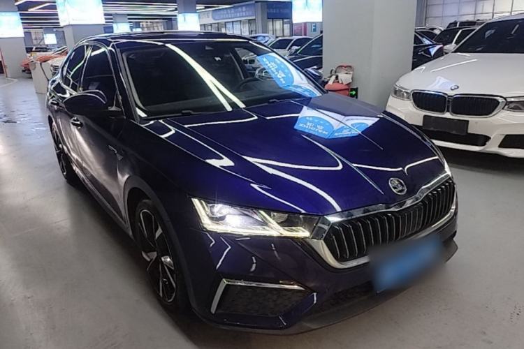 Used Skoda Octavia 2021 PRO TSI280 DSG Prestige Edition Front Right 45 Deg