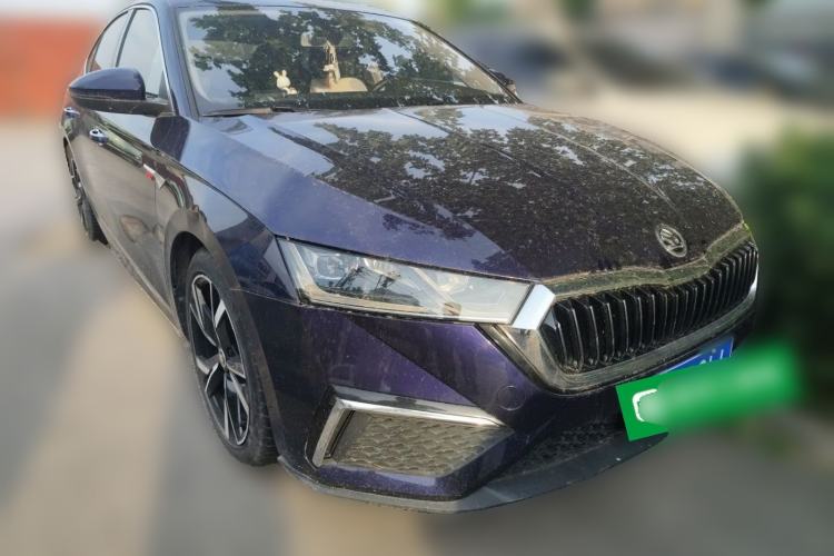 Used Skoda Octavia 2021 PRO TSI280 DSG Luxury Edition Front Right 45 Deg