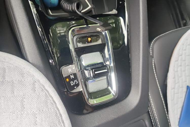Used Skoda Octavia 2021 PRO TSI280 DSG Luxury Edition Gear Lever