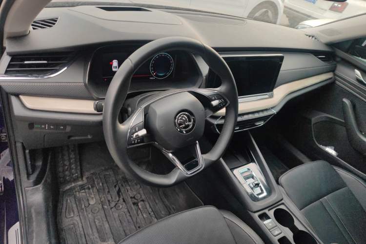 Used Skoda Octavia 2021 PRO TSI280 DSG Prestige Edition Interior 3