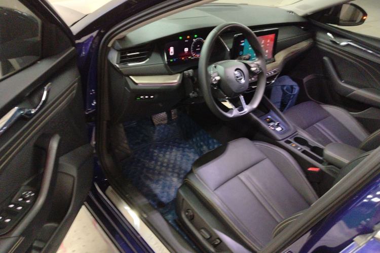 Used Skoda Octavia 2021 PRO TSI280 DSG Prestige Edition Interior 3