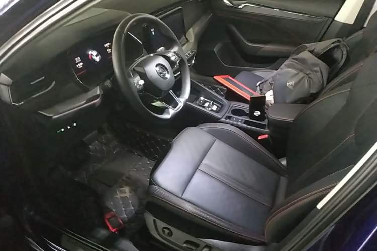 Used Skoda Octavia 2021 PRO TSI280 DSG Flagship Edition Left Front Seat