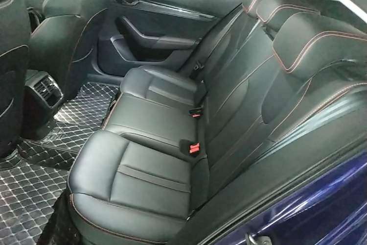 Used Skoda Octavia 2021 PRO TSI280 DSG Flagship Edition Left Rear Seat