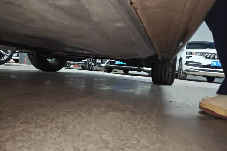 Used Skoda Octavia 2021 PRO TSI280 DSG Luxury Edition Left Side Sill