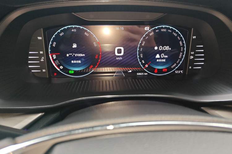 Used Skoda Octavia 2021 PRO TSI280 DSG Prestige Edition Odometer Close Up