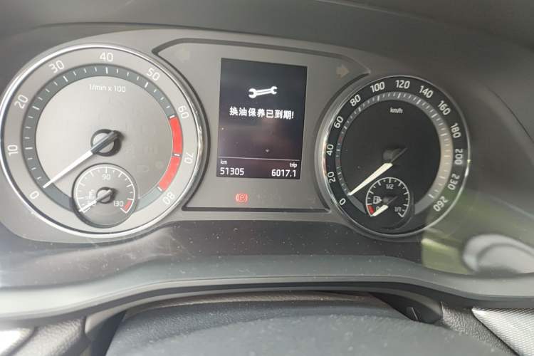 Used Skoda Octavia 2021 PRO TSI280 DSG Luxury Edition Odometer Close Up