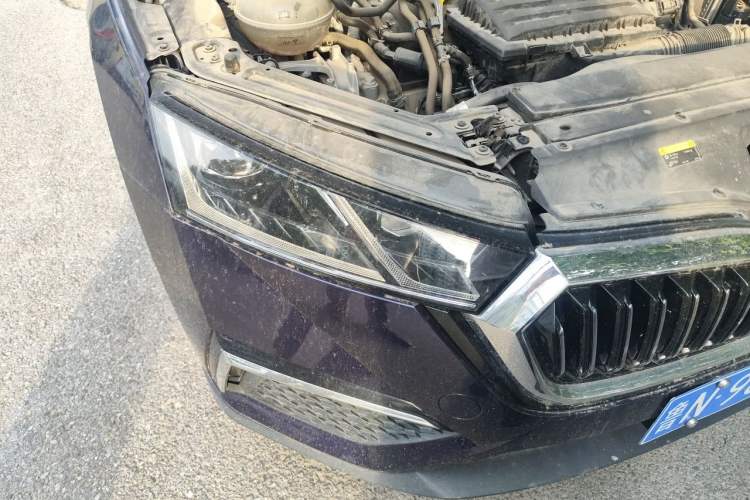 Used Skoda Octavia 2021 PRO TSI280 DSG Luxury Edition Right Front Headlight