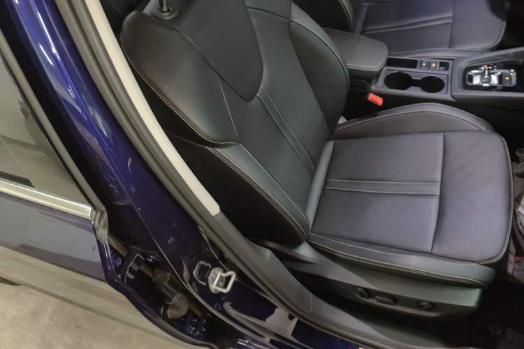 Used Skoda Octavia 2021 PRO TSI280 DSG Prestige Edition Right Front Seat