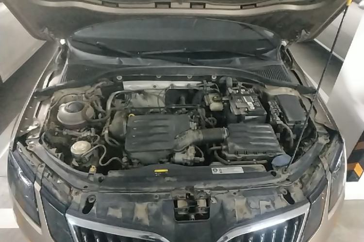 Used Skoda Octavia 2021 1.5L Automatic Comfort Edition Engine Bay