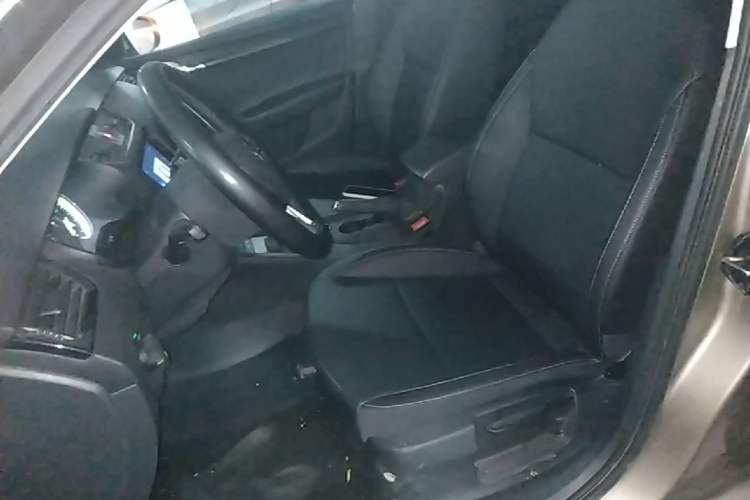 Used Skoda Octavia 2021 1.5L Automatic Comfort Edition Left Front Seat