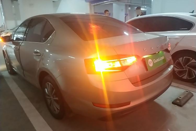 Used Skoda Octavia 2021 1.5L Automatic Comfort Edition Rear Left 45 Deg