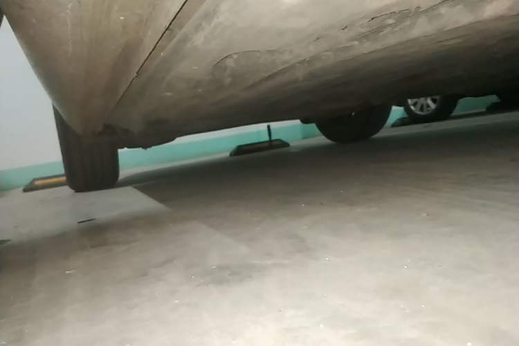Used Skoda Octavia 2021 1.5L Automatic Comfort Edition Right Side Sill