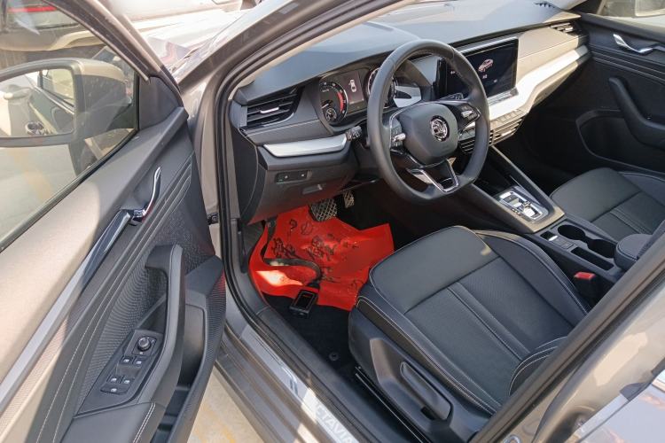 Used Skoda Octavia 2021 PRO TSI280 DSG Luxury Edition Driver Seat