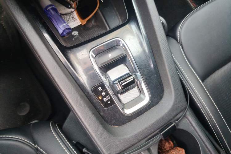 Used Skoda Octavia 2021 PRO TSI280 DSG Luxury Edition Gear Lever