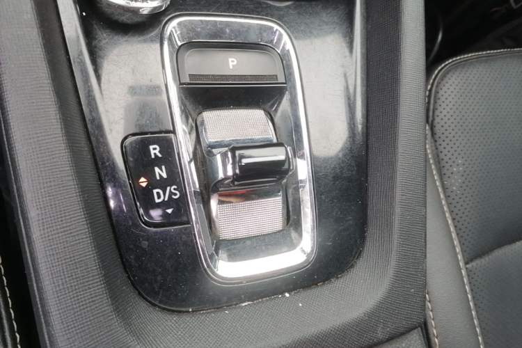 Used Skoda Octavia 2021 PRO TSI280 DSG Prestige Edition Gear Lever