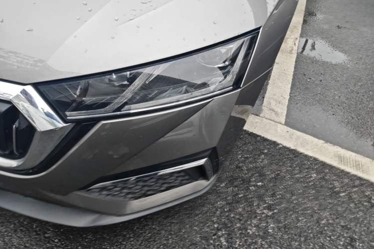 Used Skoda Octavia 2021 PRO TSI280 DSG Prestige Edition Left Front Headlight