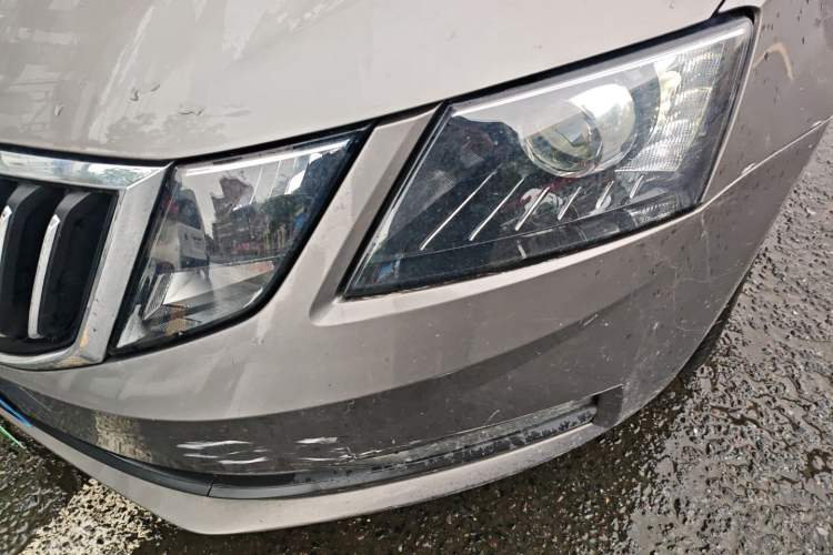 Used Skoda Octavia 2021 1.5L Automatic Comfort Edition Left Front Headlight
